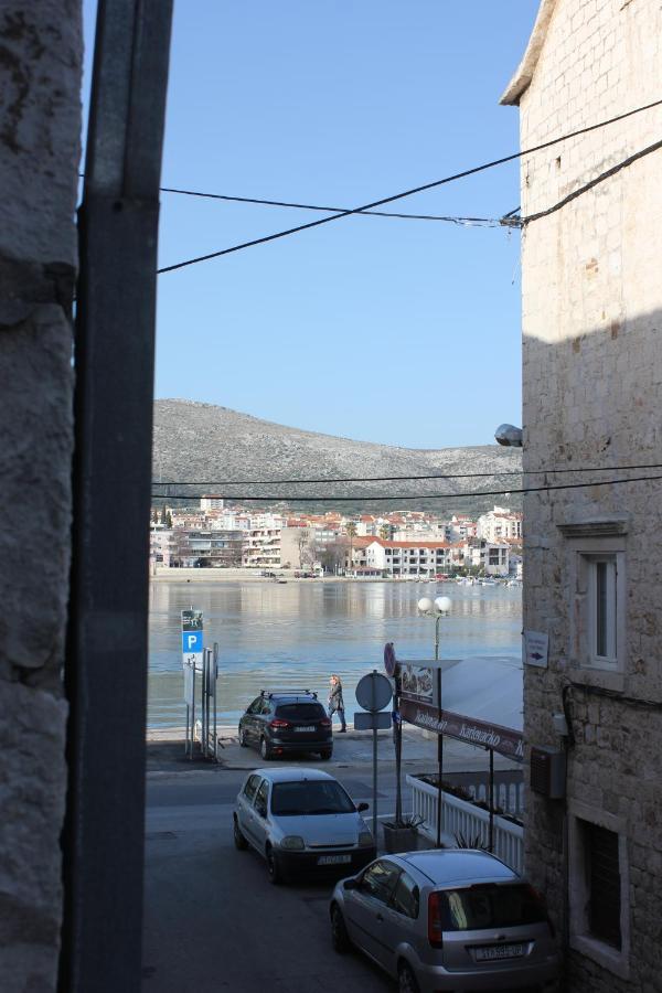Lira - Studio Apartment Trogir Exterior photo