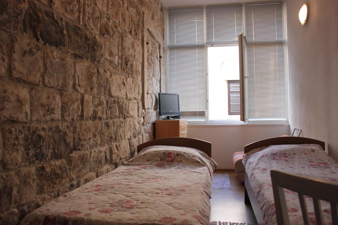 Lira - Studio Apartment Trogir Exterior photo