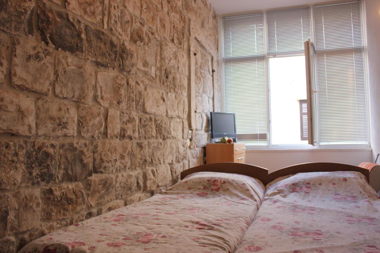 Lira - Studio Apartment Trogir Exterior photo